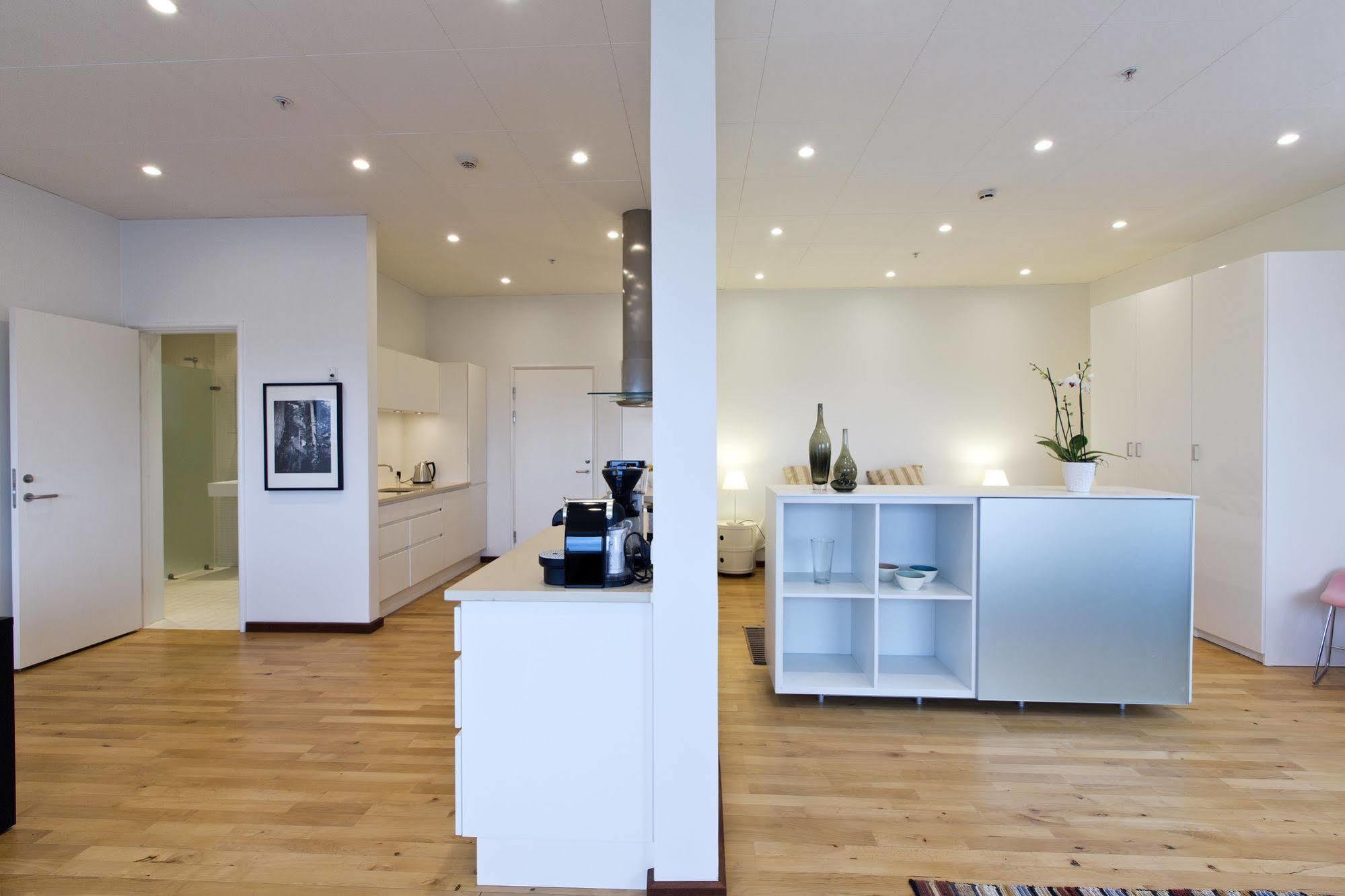 Europahuset Apartments โคเปนเฮเกน ภายนอก รูปภาพ
