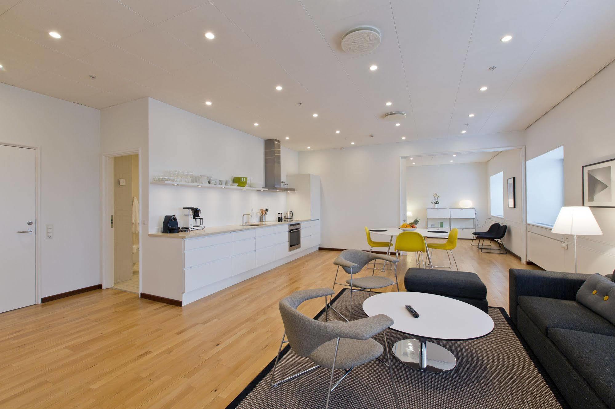 Europahuset Apartments โคเปนเฮเกน ภายนอก รูปภาพ