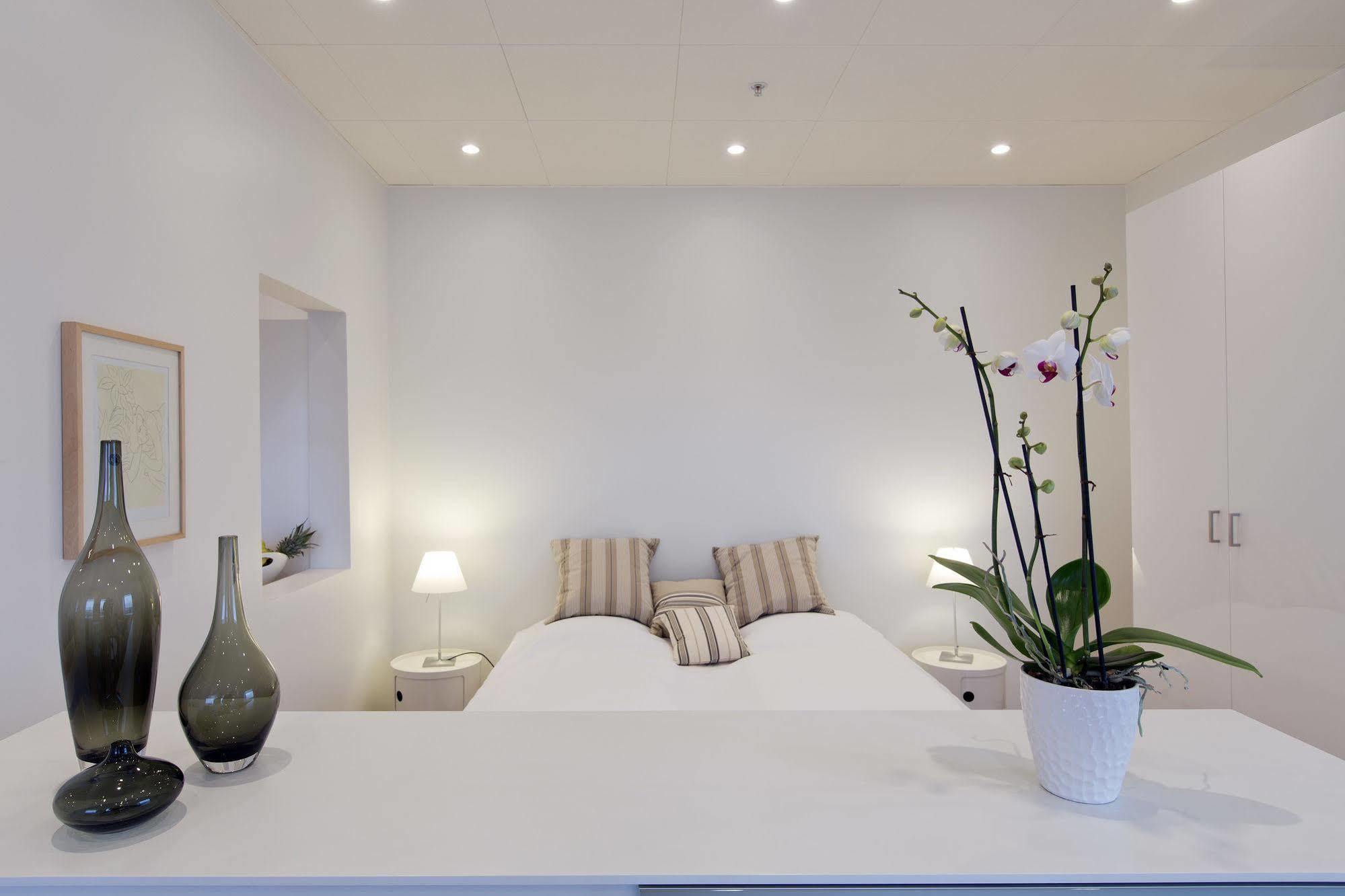 Europahuset Apartments โคเปนเฮเกน ภายนอก รูปภาพ